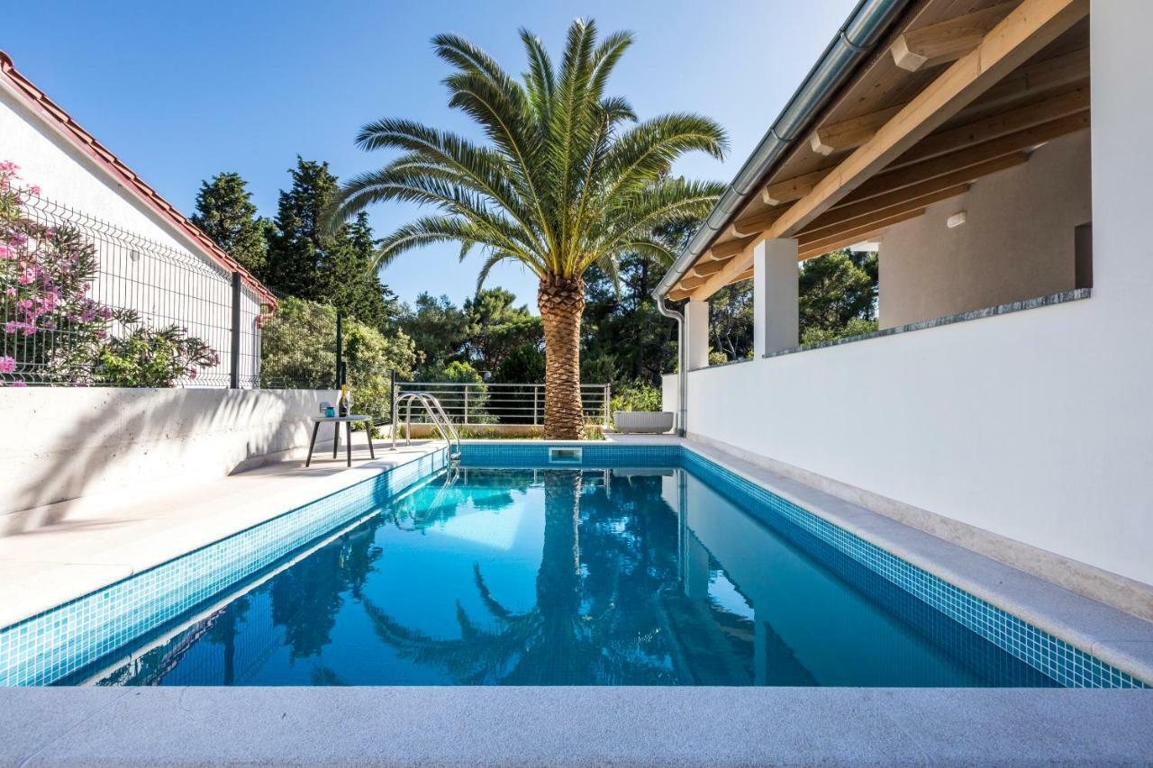 Villa Artaturi Mali Lošinj Exterior foto